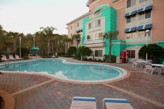 Holiday Inn Express Hotel & Suites Orlando Area Resort
